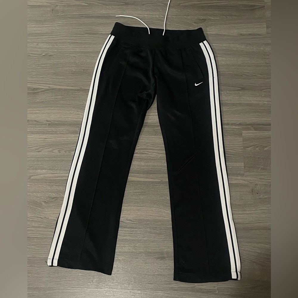 vintage black wide leg Nike sweats (rare)